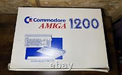 Commodore Amiga 1200 Computer Comic Relief Pack Edition RARE VINTAGE RETRO