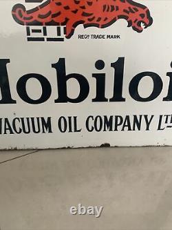 Mobil Vacuume Oil Company Gargoyle Advertise Sign Vintage Porcelain Enamel Rare