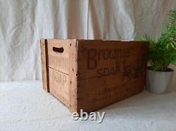 RARE BROWNIE SOAP ANTIQUE BOX ADVERT CRATE INK LABEL VINTAGE HANDLES Wooden Prop