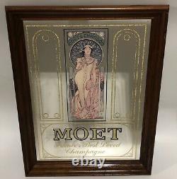 RARE MOET & CHANDON CHAMPAGNE ORIGINAL VINTAGE MIRROR 18x14