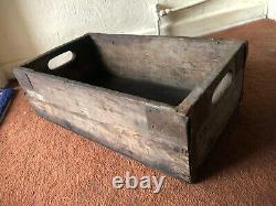 RARE VINTAGE JOSEPH LUCAS ADVERTISING Wooden crate carry. Lamps parts