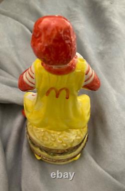 RARE Vintage Shorter & Son RONALD McDONALD on a BIG MAC Pottery FIGURINE
