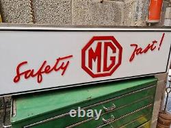 Rare MG Safety Fast Dealership Lightbox Automobilia Garage Vintage Advertising