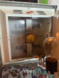 Rare Say Pepsi Please Coca Cola Vintage Light Up Clock advertising memorabilia