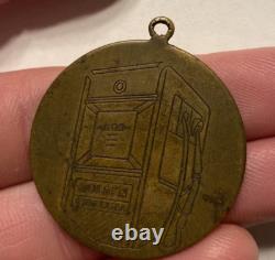 Rare Vintage Advertising Golden Esso Extra Gasoline Brass Medallion Pendant C18