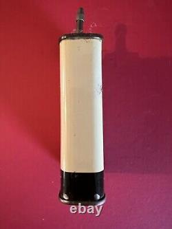 Rare Vintage Advertising Rare Kaiser-frazer Full Oiler Lead Spout Nos
