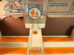 Rare Vintage Ideal toy Howard Johnson's Soda Fountain Serving Pieces Box