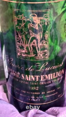 Saint Emilion, 1982 Vintage jeroboam empty wine Bottle Very Rare collectors