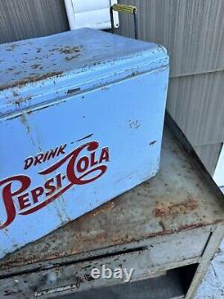 VINTAGE PROGRESS Pepsi Cola Metal Ice Cooler ORIGINAL RARE