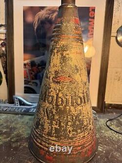 Very Rare Original Vintage Mobil Oil Gargole Oil Dispenser