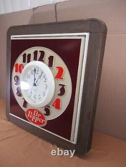 Vintage 1960's DR. PEPPER WALL CLOCK LIGHTED SIGN 10- 2 -4 Advertisement RARE