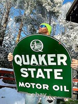 Vintage Rare Quaker State Motor Oil Tombstone Gas Metal Sign With Oil Well Graphic