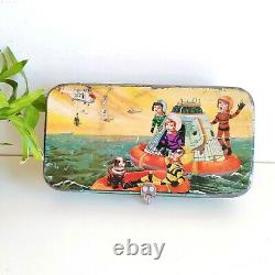 Vintage Spaceship Apollo Yan Graphics Confectionery Advertising Tin Rare TB654