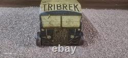 Vintage old rare collectible advertising HUNTLEY & PALMERS TRIBREK TIN PLATE LOR